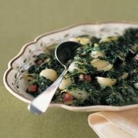 Creamed Spinach with Pearl Onions and Bacon image