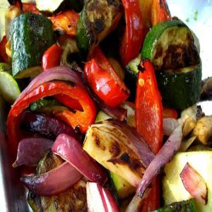 Mediterranean Veggie Kebabs_image