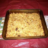 Cornbread dressing with chicken pieces_image