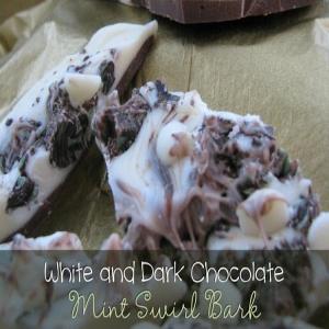 White & Dark Chocolate Mint Swirl Bark_image