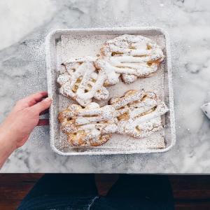 Small Batch Baked Funnel Cake_image