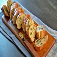 Bread with Herb Butter_image