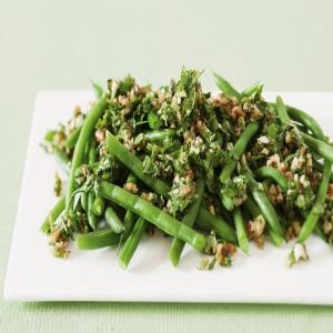 Pesto Sauce with Green Beans_image