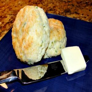 Bob Evans Style Buttermilk Biscuits_image