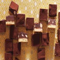 Chocolate-Hazelnut Shortbread Squares_image