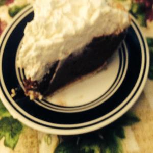 Chocolate Fudge Cream Pie_image