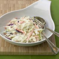Finely-shredded Raw Cabbage Salad_image