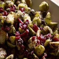 Balsamic brussels sprouts with cranberries_image