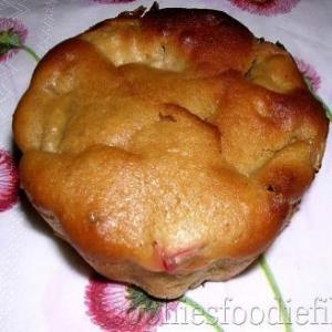 Rhubarb & almond muffins_image