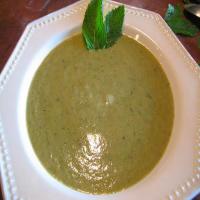 English Pea & Mint Soup image