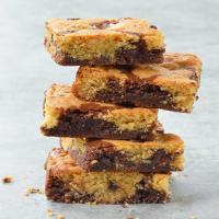 Brookies (Brownie and Chocolate Chip Cookie Bars)_image