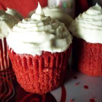 Easy Red Velvet Cupcakes or Cake_image