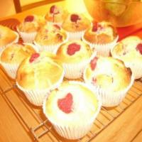 Raspberry & Chocolate Muffins_image