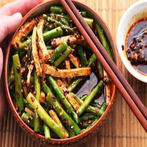 Sichuan-Style Asparagus and Tofu Salad_image