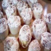 Tiramisu Cupcakes image