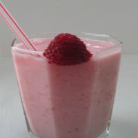 Raspberry Banana Yogurt Smoothie_image