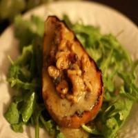 Grilled Pear Salad with Gorgonzola, Walnuts and Spicy Mustard Vinaigrette_image