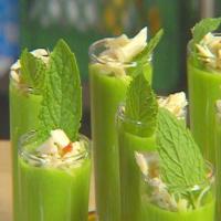 Chilled Pea Shots with Spicy Crab image
