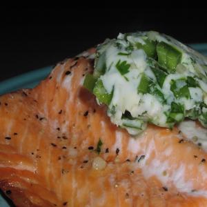 Grilled Salmon With Jalapeno Butter_image