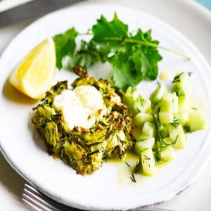 Courgette fritters with dill & cucumber sauce_image