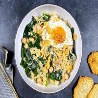 Beans-and-Greens Pasta with Fried Eggs_image