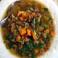Mediterranean Lentil Soup with Spinach_image