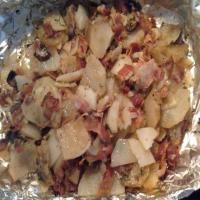 Bacon & Onion Foil Wrapped Baked Homefries_image