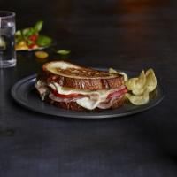 Prosciutto Grilled Cheese Sandwich_image
