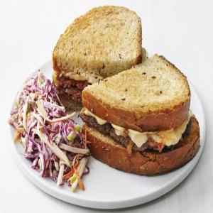 Patty Melts with Apple Slaw_image