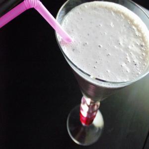 Fruit Milk Shake- Low Cal/Low Fat/ High Protein/No Sugar Added_image