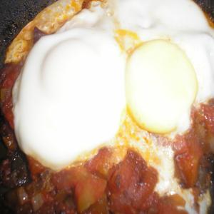 Eggs With Tomatoes -- Avgha Me Tomatoes image