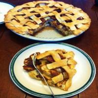 Caramel Apple Pecan Pie_image