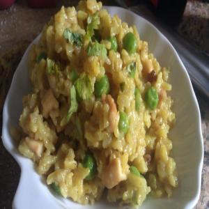 Vegetarian Cashew Rice With Peas_image