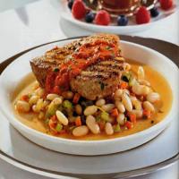 Tuna with White Beans and Sun-Dried Tomato Sauce_image