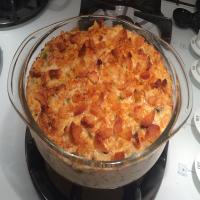 Deluxe Tuna Casserole With Egg Noodles_image