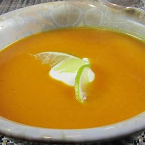 Curried Butternut Squash Soup with Lime Cream_image