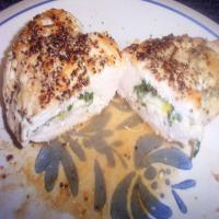 Lemon & Spinach Stuffed Basil Chicken Breasts_image