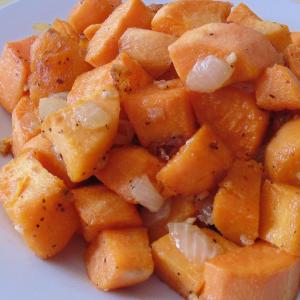 Diced Sweet Potatoes with Onions and Garlic_image