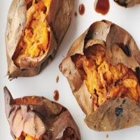 Roasted Sweet Potatoes and Soy Sauce_image