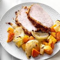 Crumb-Crusted Pork Roast with Root Vegetables_image