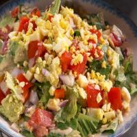Cobb Salad and Bacon Buttermilk Dressing_image