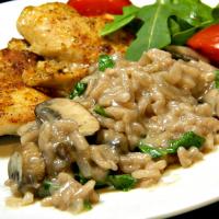 Red Wine Risotto with Mushrooms_image