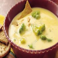 Cheddar Cheese and Broccoli Soup_image