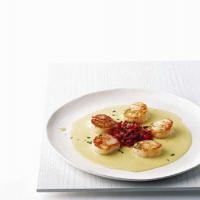 Sea Scallops with Corn Coulis and Tomatoes image