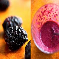 Blackberry Lime Smoothie With Chia Seeds and Cashews_image
