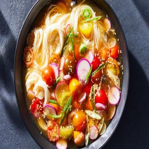 Cold Noodles With Tomatoes image