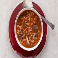 Hearty Mushroom-Beef-Barley Soup_image
