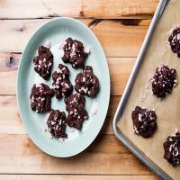 3-Ingredient Peppermint Rocky Road Candies_image