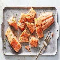 Oven-Steamed Salmon_image