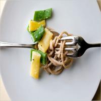 Spaghetti With Romano Beans, Black Pepper and Goat Cheese_image
